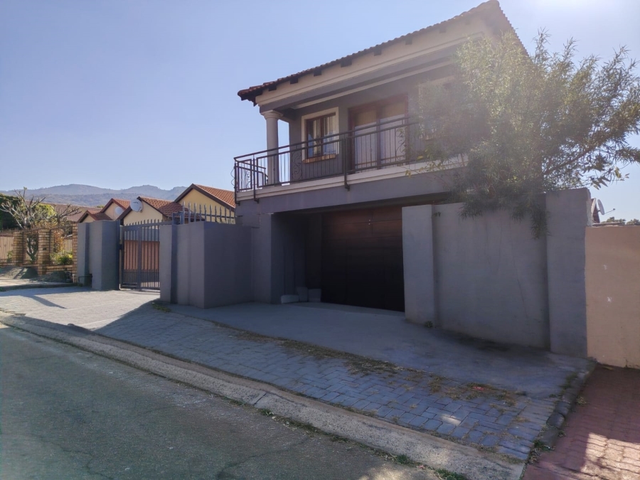 3 Bedroom Property for Sale in Tlhabane West North West